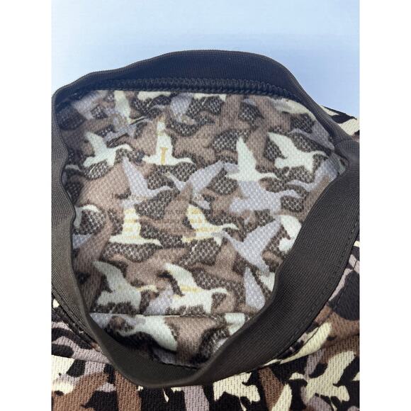 Duck Dynasty shirt with Duck Camo Print short sleeve shirt Pre-Owned size Large - Picture 5 of 6